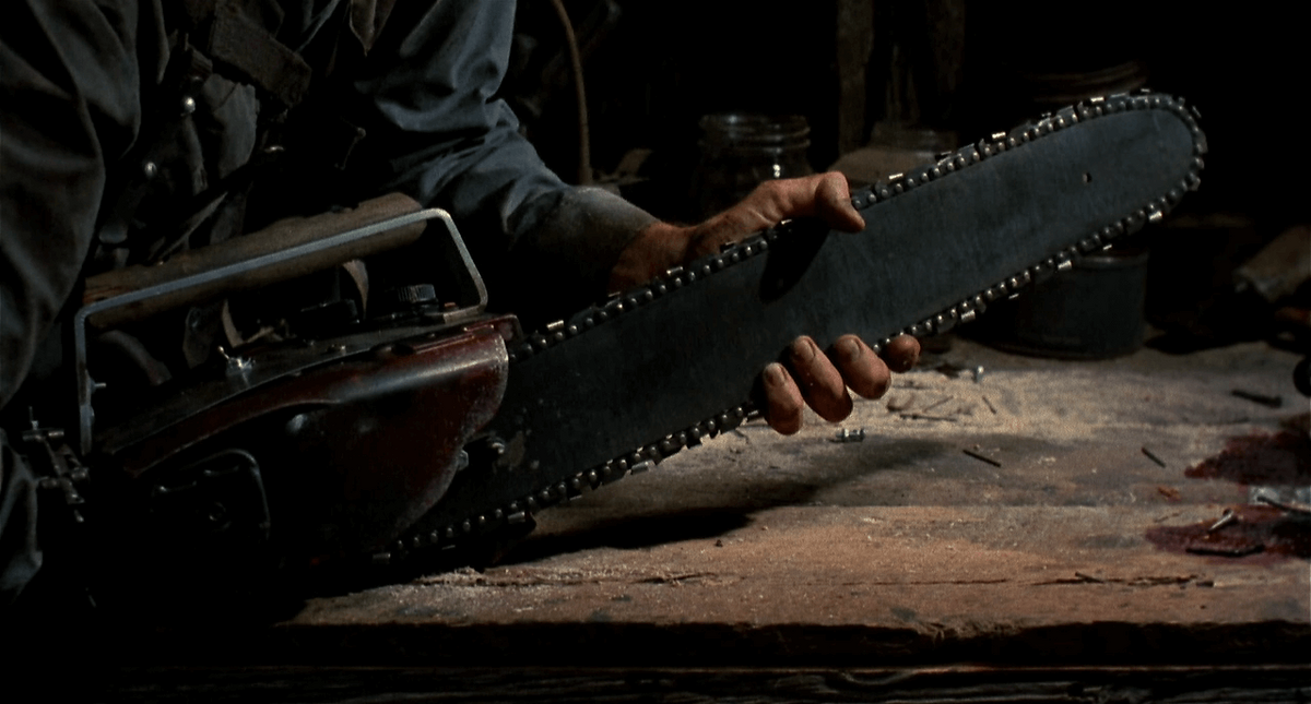 evil-dead-2-chainsaw