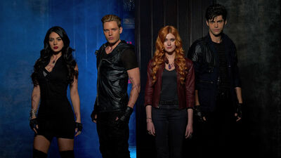 'Shadowhunters' Season 2 Sneak Peeks