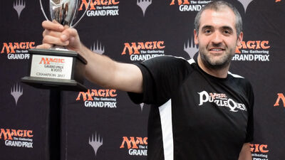 The Wizard of 'Magic': Esport Athlete William 'Huey' Jensen