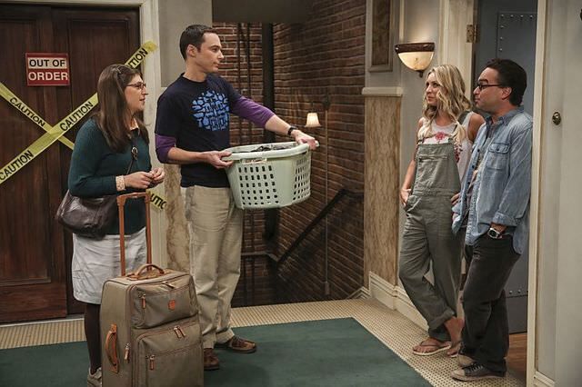 cohabitation experimentation Sheldon holding laundry basket and Amy with luggage at the door with Penny and Leonard