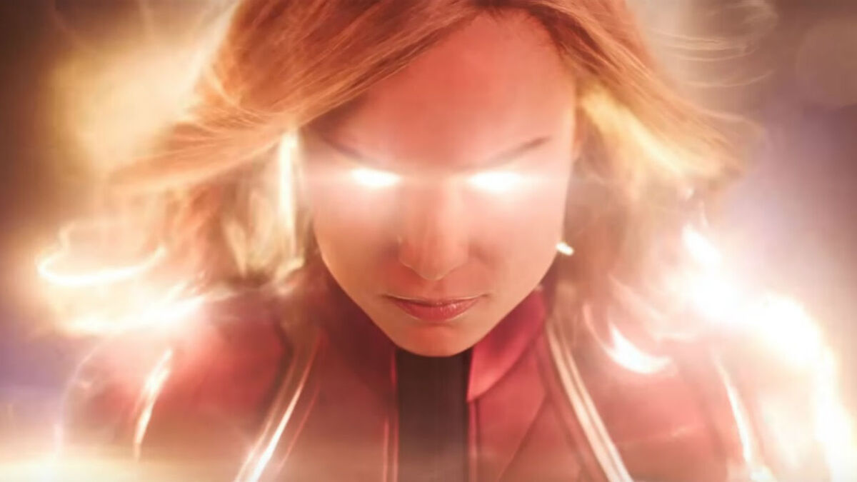 Captain Marvel using her 'Binary' powers