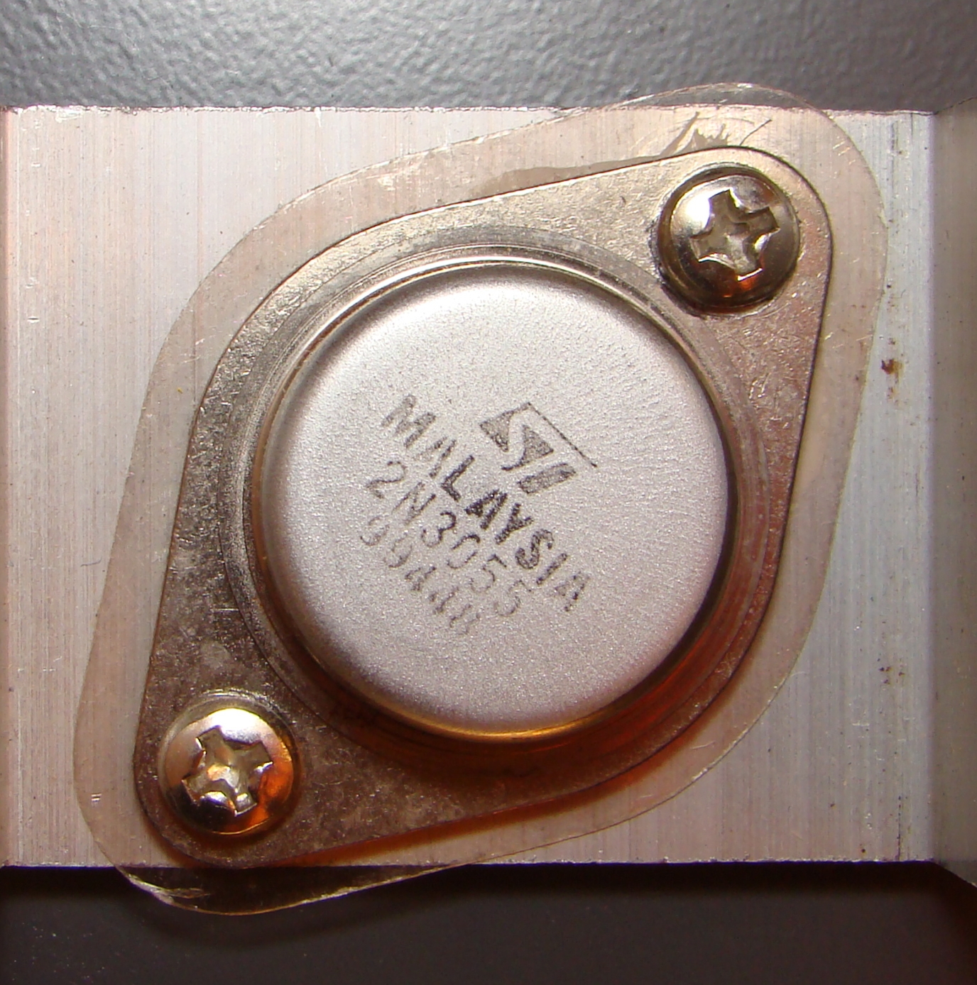 transistor base emitter collector identification 2n3055 transistor base emitter collector identification 2n3055