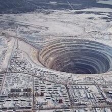 Mirny Diamond Mine 1945 1991 Cold War World Wiki Fandom