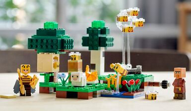 How LEGO Minecraft Designer Frederic Roland Andre Brought the Game to Life