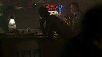 1x15 New Orleans bar