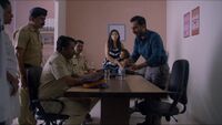 In2x10 Inder and police