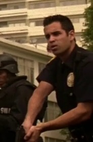 5x02 cop dodges van