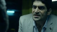 In1x10 Vikrant angry