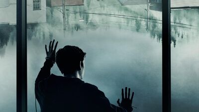 New 'The Mist' Trailer Is 'The Walking Dead' Meets 'Lost'