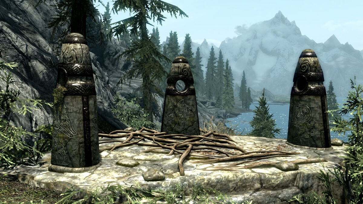 Guardian Stones in The Elder Scrolls V: Skyrim