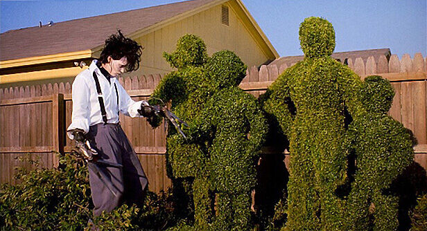 Edward-Scissorhands-topiary