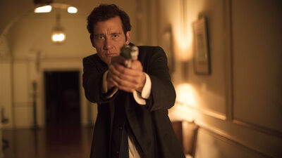 Clive Owen Says His New Sky-Netflix Movie 'Anon' is Best Seen on the Big Screen