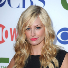 Behrs Beth Beth Behrs Height Weight Age And Body Measurements