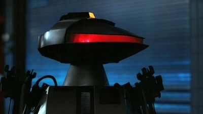 5 Most Hilarious '80s Movie Robots