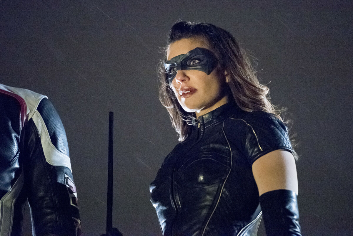 Arrow Dinah Drake