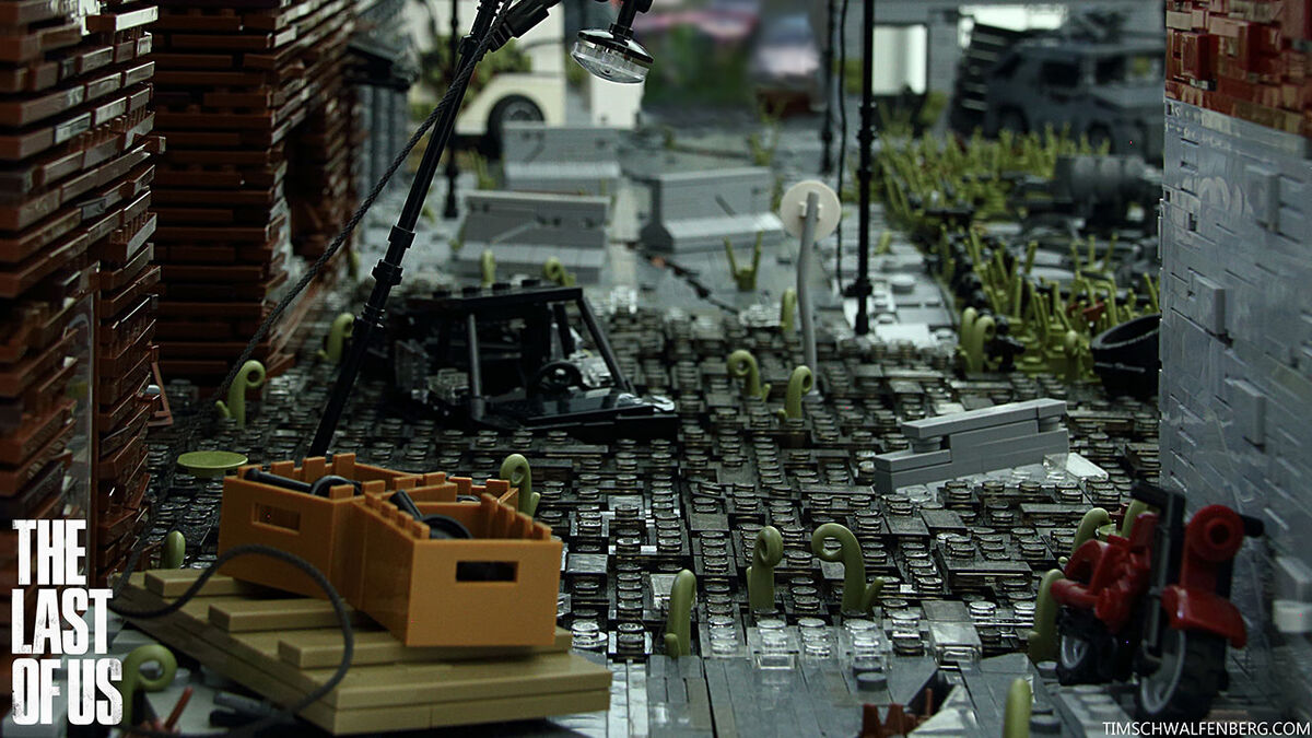 The Last of Us Fan Recreates Scene Featuring Joel, Ellie, and Tommy Using  LEGOs