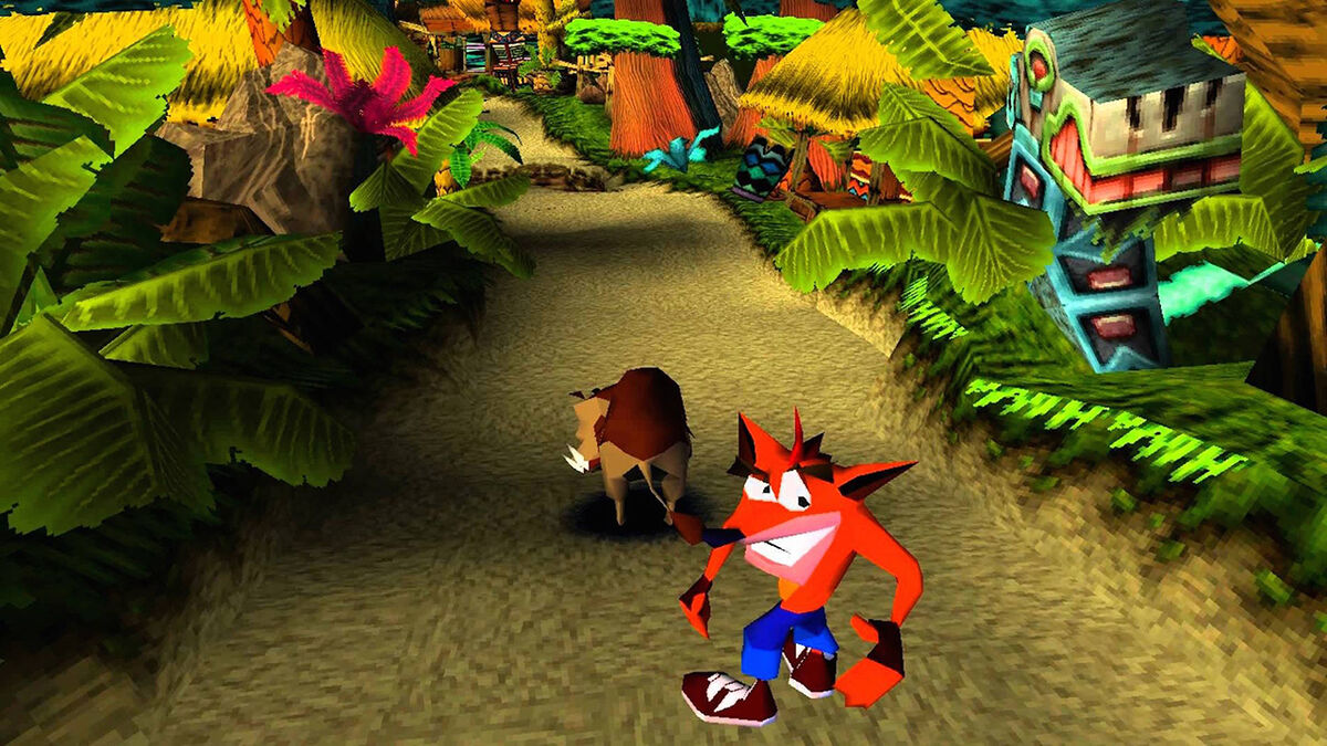 Playing every Crash Bandicoot game in one video 