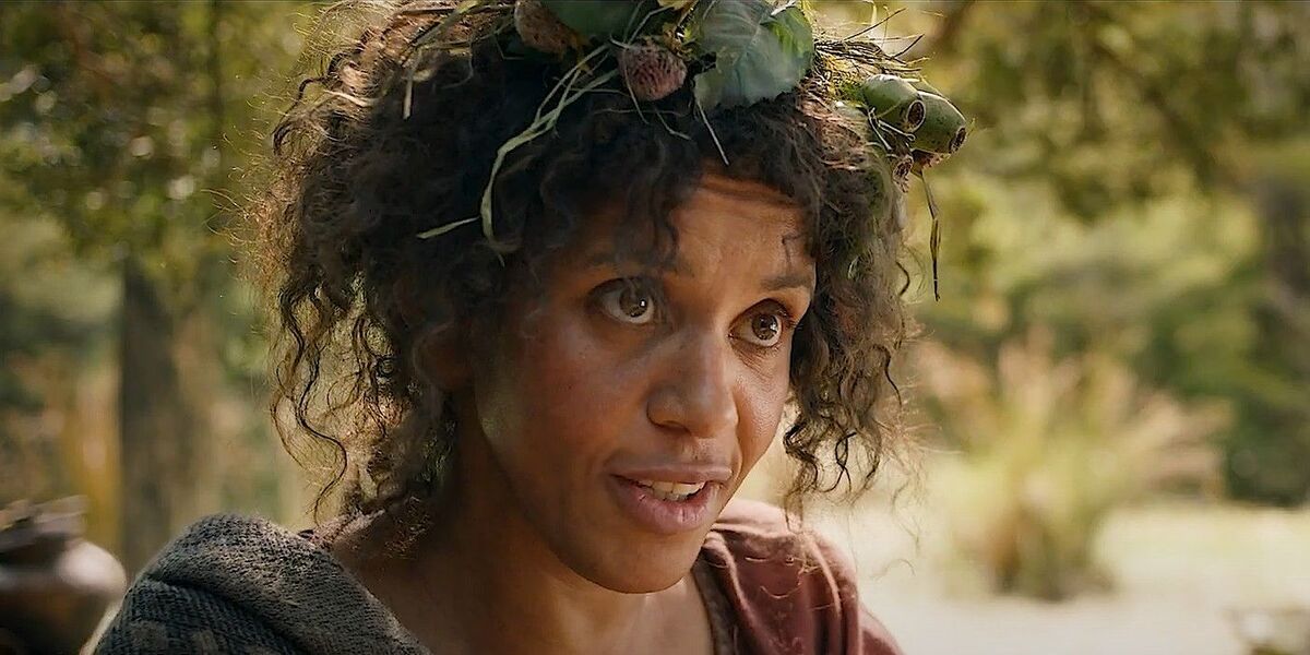 Sara Zwangobani as Marigold Brandyfoot.