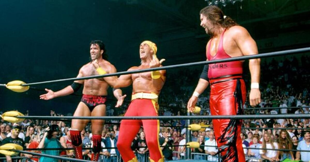NWO New World Order Forms Bash at the Beach 1996 Hulk Hogan Kevin Nash Scott Hall