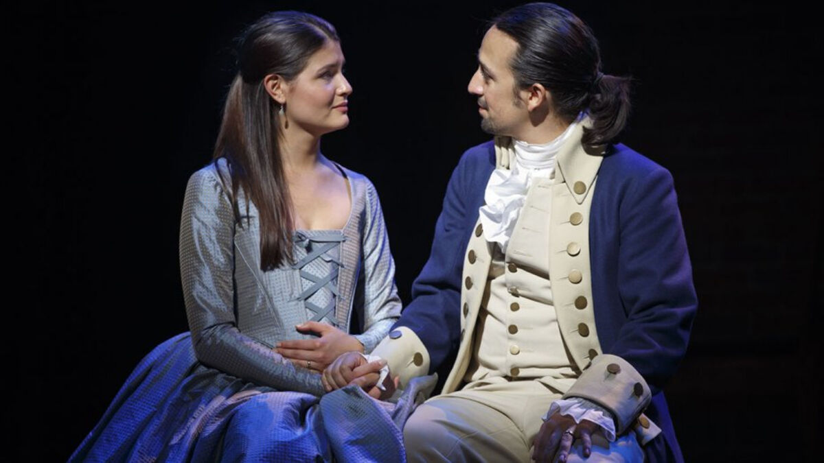 Phillipa Soo and Lin-Manuel Miranda in Hamilton