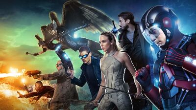 'Arrow' and 'Legends of Tomorrow' Actors Discuss Shows at Comic-Con