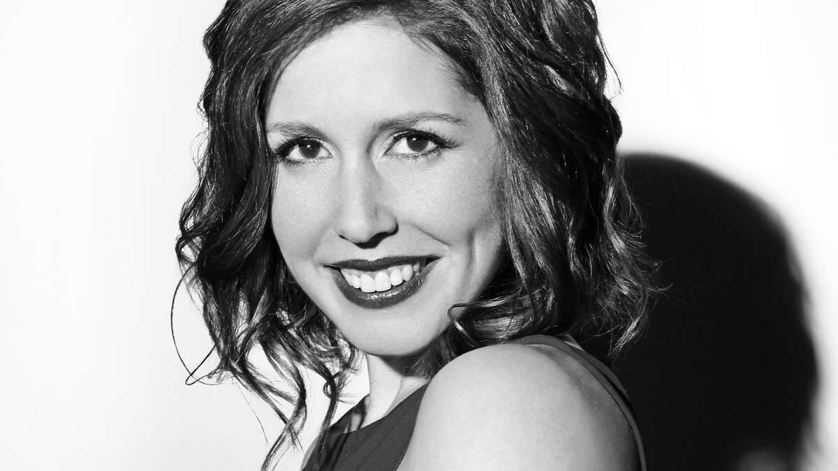 Vanessa Bayer on Saturday Night Live