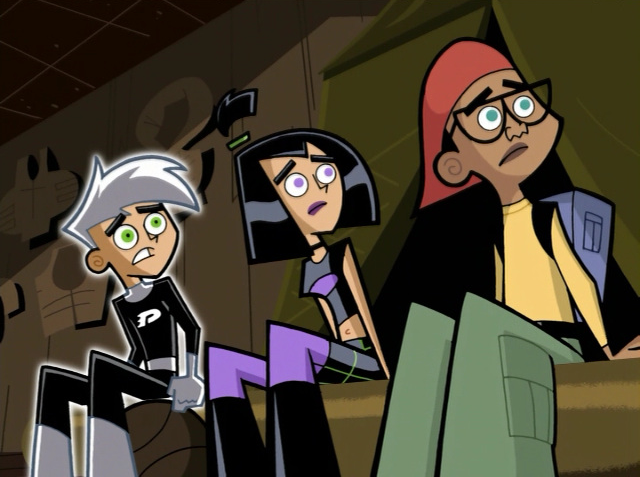 Danny Phantom trio gathering around for a story