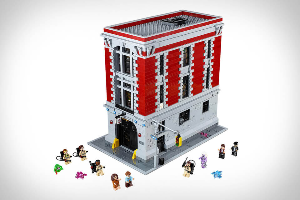 LEGO-Ghostbusters-Firehouse-Headquarters