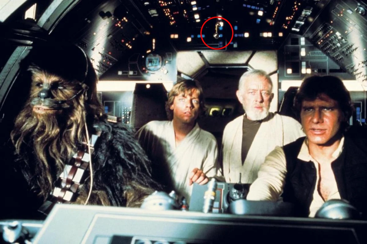 Star Wars Millennium Falcon cockpit