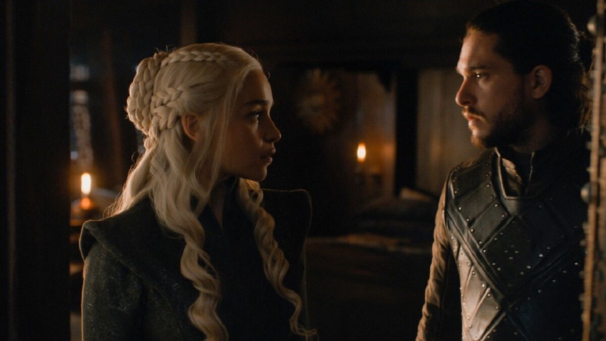 jon snow and Daenerys Game of Thrones