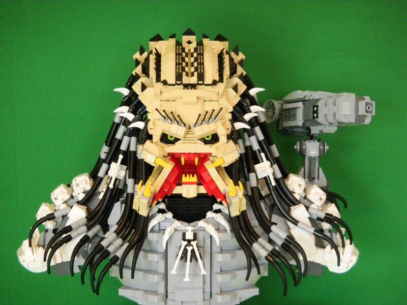 LEGO Predator