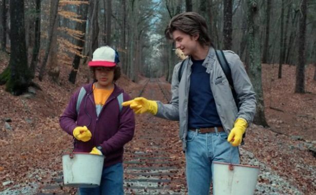 Stranger-Things-2-Dustin-Steve-615x380