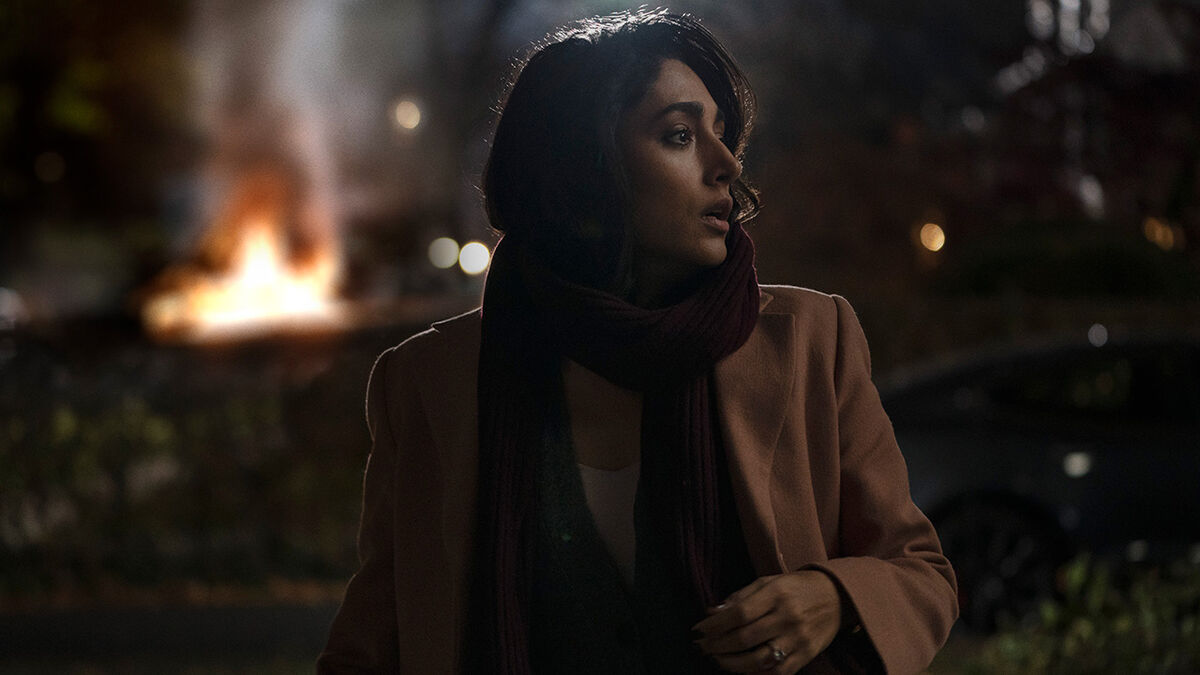 Ahmed&amp;#039;s wife, Aneesha, played by Golshifteh Farahani.
