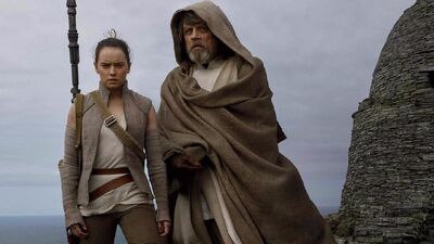 UPDATE: Mark Hamill Responds to His 'The Last Jedi' Comments