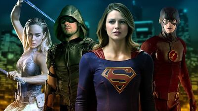 First Look At Arrowverse Invasion! Crossover