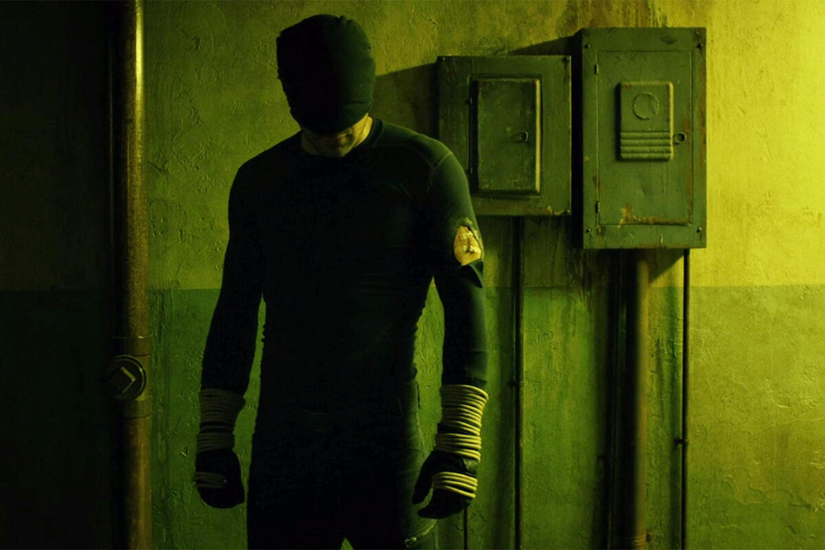 Daredevil Fight Scenes GIF - Daredevil Violence Stairs - Discover