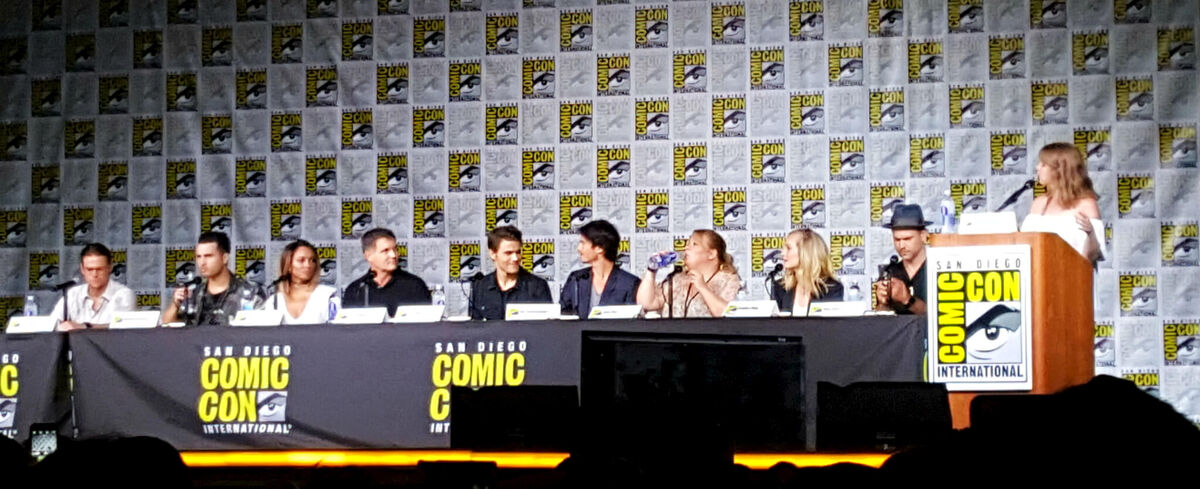 Vampire Diaries Panel SDCC