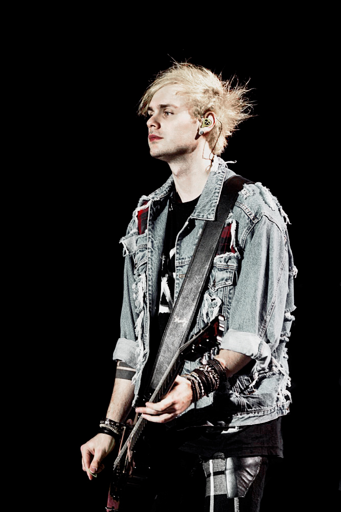 Michael Clifford | Wiki 5SOS | FANDOM powered by Wikia