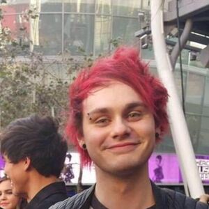 Michael Clifford Wiki 5sos Fandom