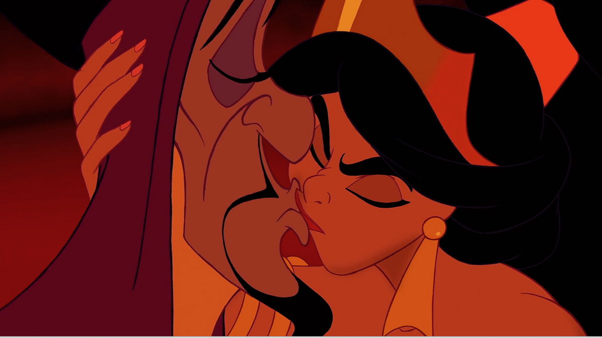 Jasmine kisses Jafar