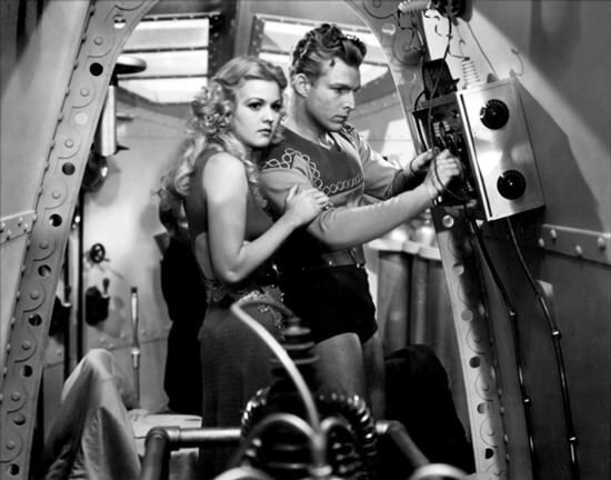 flash-gordon-and-woman-in-spaceship