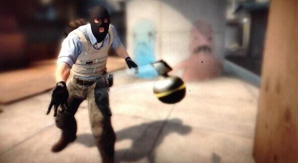 Counter-Strike: Global Offensive Tips Grenade Usage