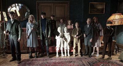 'Miss Peregrine's Home for Peculiar Children': Meet the Cast