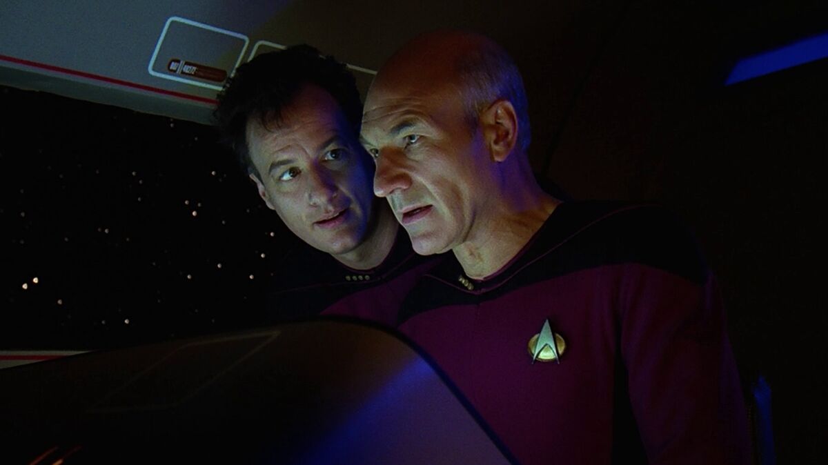 Q_and_Picard q who episode star trek tng