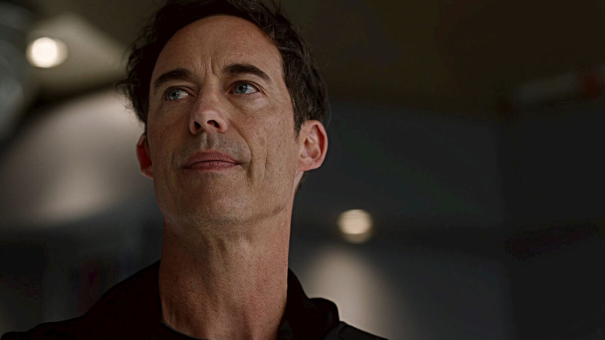 Harrison Wells played by Tom Cavanagh in Arrowverse show The Flash