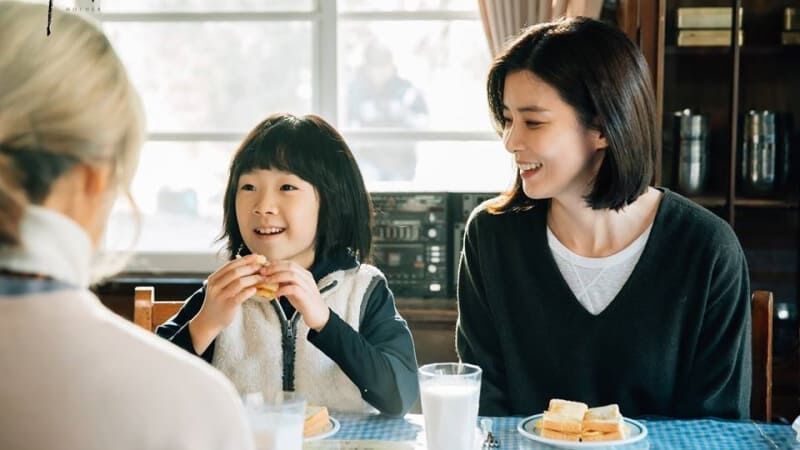 call me mother hye na su jin eating lunch