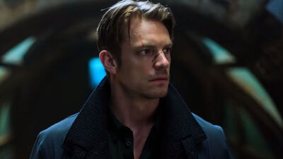 'Altered Carbon' Review: New Netflix Show REALLY Wants To Be 'Blade Runner'