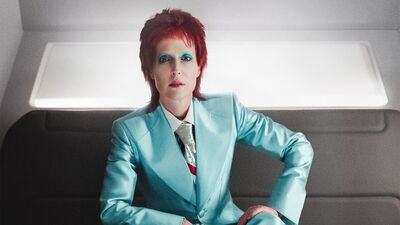 Gillian Anderson Goes Full Bowie in This 'American Gods' Clip