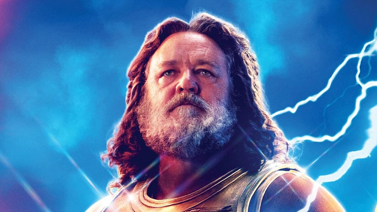 Russell Crowe as Zeus in Thor: Love and Thunder.