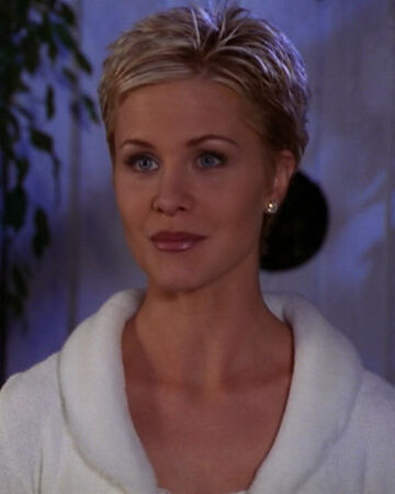 Camille Desmond 90210 Wiki Fandom